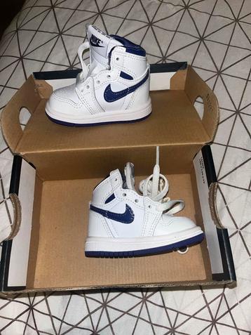 Nike Air Jordan 1 High OG (TD) Maat 17 beschikbaar voor biedingen