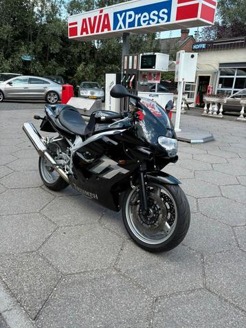 Triumph TT 600 *Uiterst netjes! beschikbaar voor biedingen
