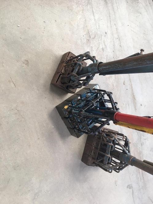 Te koop: pottenpersen, Tuin en Terras, Hand-tuingereedschap, Gebruikt, Overige soorten, Ophalen of Verzenden