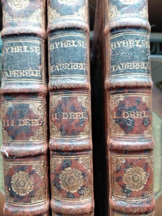 Figures de la Bible, P.de Hondt, La Haye, 1728, Antiek en Kunst, Antiek | Boeken en Bijbels, Ophalen