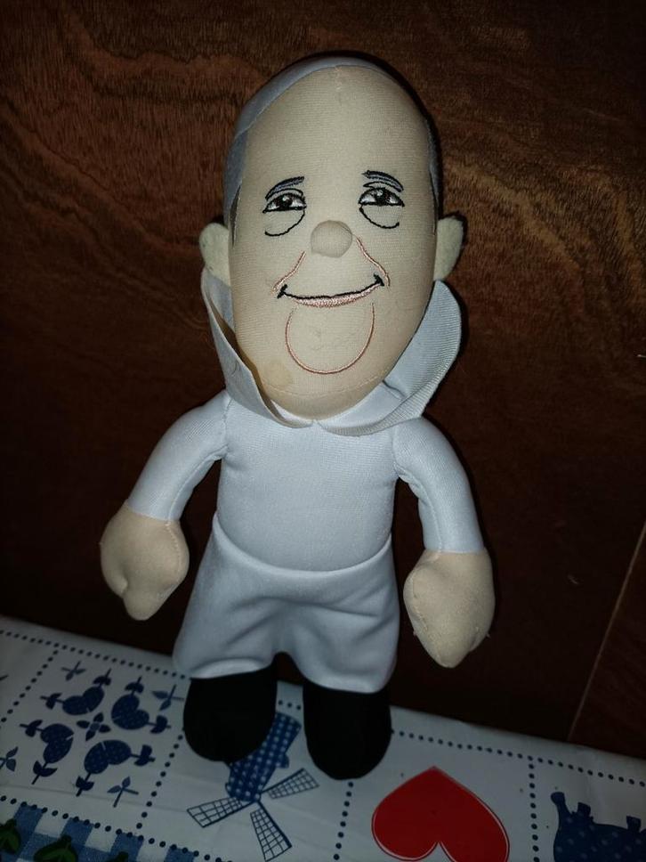 Paus knuffel 28 cm groot, Kinderen en Baby's, Speelgoed | Knuffels en Pluche, Ophalen of Verzenden