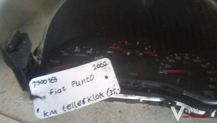 Fiat Punto bjr02 km tellerklok, Auto-onderdelen, Dashboard en Schakelaars, Gebruikt, Ophalen of Verzenden