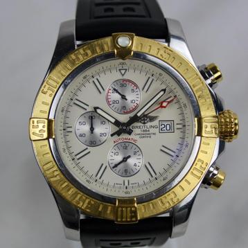 Breitling Super Avenger - A13371  beschikbaar voor biedingen