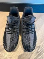 Adidas Yeezy Boost heren sneakers mt. 45, Zwart, Ophalen of Verzenden, Adidas Yeezy, Sneakers of Gympen