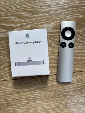 Apple Lightning Dock met remote beschikbaar voor biedingen