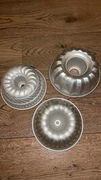 Set van 3 vintage brocante cake tulband vormen aluminium, Ophalen of Verzenden, Gebruikt, Taarten of Cupcakes, Bakvorm