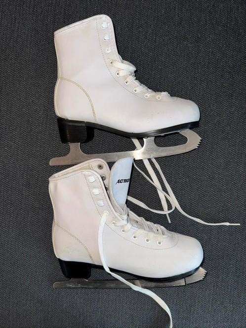Kunstschaatsen maat 37/38 – voor onderdelen of decoratie, Sport en Fitness, Schaatsen, Zo goed als nieuw, Kunstschaatsen, Overige merken