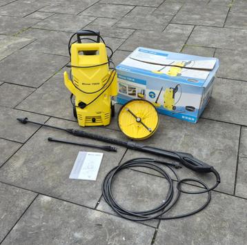 Kärcher hogedrukreiniger met Kärcher 20m tuinslang trolly beschikbaar voor biedingen