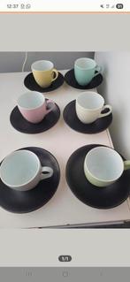 6 kopjes met schotels, Antiek en Kunst, Antiek | Servies compleet, Ophalen of Verzenden