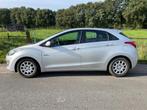 Hyundai I30 1.6 GDI i-Motion 135PK keurig netjes, Te koop, Zilver of Grijs, Benzine, Hatchback