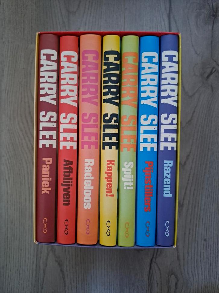 Carry Slee - Cassette Carry Slee 7 titels, Boeken, Kinderboeken | Jeugd | 13 jaar en ouder, Nieuw, Ophalen of Verzenden