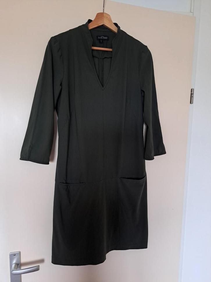 Tuniek LaDress olijfgroen M / 38, Kleding | Dames, Blouses en Tunieken, Zo goed als nieuw, Maat 38/40 (M), Groen, Ophalen of Verzenden