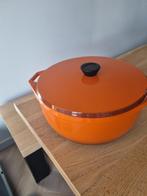 Emaille braadpan Emalco 28cm

Mooie degelijke braadpan, Ophalen of Verzenden, Gietijzer, Koekenpan of Braadpan