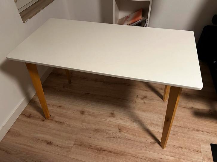 Bureau Scandinavische look, Huis en Inrichting, Bureaus, Gebruikt, Ophalen