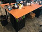25 euro per stuk. Alles in een koop is GRATIS meenemen., Ophalen, In hoogte verstelbaar, Gebruikt, Bureau