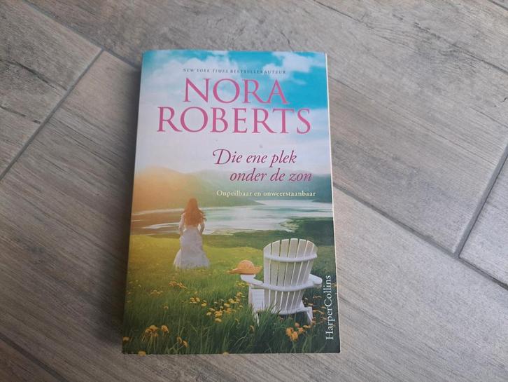 Roman Die ene pkek onder de zon van Nora Roberts, Boeken, Chicklit, Zo goed als nieuw, Ophalen of Verzenden