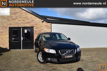 Volvo V70 1.6 T4 LIM. EDITION, AUT, Navi, Leder beschikbaar voor biedingen