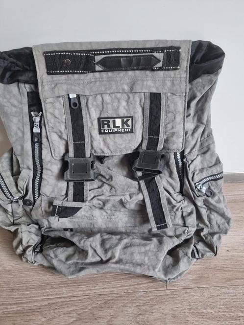 Rugtas rugzak ruim grijs zwart, Sieraden, Tassen en Uiterlijk, Tassen | Rugtassen, 25 tot 40 cm, Ophalen of Verzenden