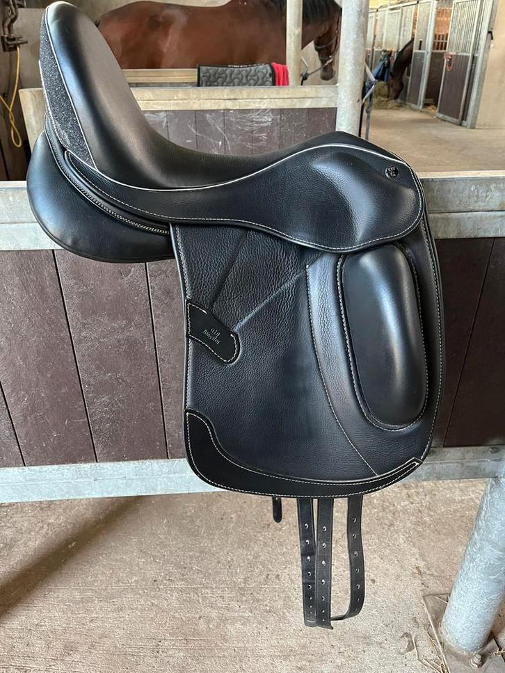 Kingsley D7 met sterrenstof, maat 17,5., Dieren en Toebehoren, Paarden en Pony's | Zadels, Zo goed als nieuw, Dressuur, Ophalen