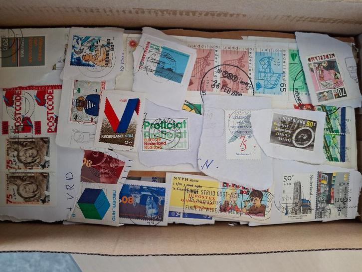 Doos postzegels Nederland Gulden, Postzegels en Munten, Postzegels | Nederland, Gestempeld, Na 1940, Ophalen of Verzenden