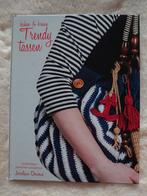 trendy tassen haken en breien Jaroslava Dovcova, Verzenden, Nieuw, Breien, Patroon of Boek