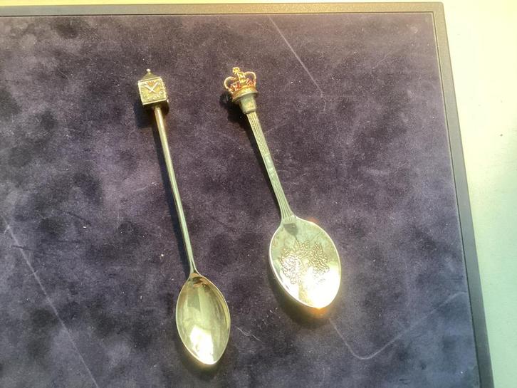 Lepeltjes engeland londen, Verzamelen, Porselein, Kristal en Bestek, Zo goed als nieuw, Bestek, Overige materialen, Verzilverd