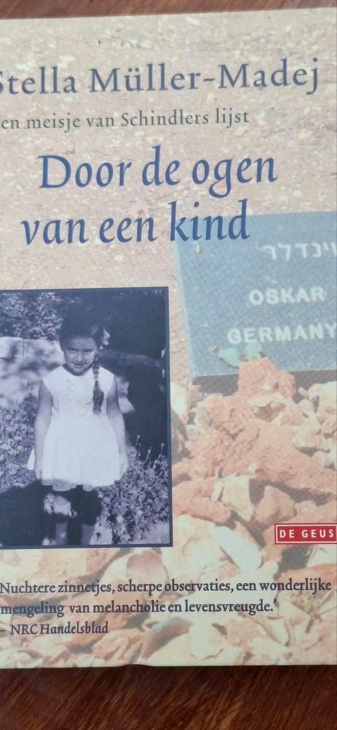 DOOR de OGEN van een KIND (een meisje van Schindlers lijst), Boeken, Oorlog en Militair, Zo goed als nieuw, Overige onderwerpen