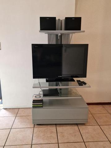 Sony tv met dvd speler speaker Sony en dvd-spelervan Philips beschikbaar voor biedingen