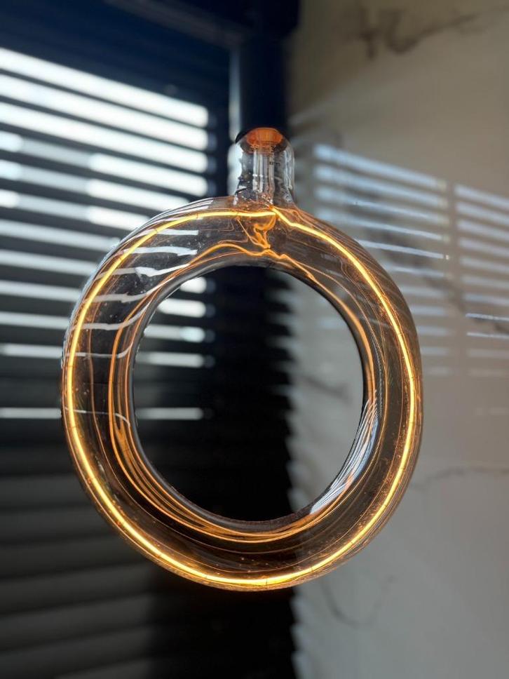 Stijlvolle design hanglamp met warme LED– dimbaar, Huis en Inrichting, Lampen | Hanglampen, Zo goed als nieuw, 75 cm of meer, Ophalen