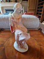 Vintage Royal Dux porseleinen beeldje, Ophalen of Verzenden