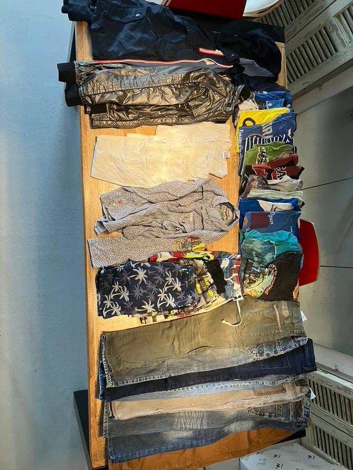 Kledingpakket - 41 Kleidingstukken - Jongens - Maat 170 176, Kinderen en Baby's, Kinderkleding | Maat 170, Zo goed als nieuw, Jongen