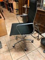 Charles Eames office chair, Ophalen, Zo goed als nieuw, Zwart