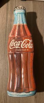 Tweedelig Coca-cola blik in vorm van glazen flesje, l. 24 cm, Verzamelen, Merken en Reclamevoorwerpen, Overige typen, Ophalen of Verzenden
