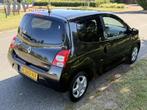 Renault Twingo 1.2-16V Night&Day pano airco, Auto's, Voorwielaandrijving, Euro 5, Twingo, 4 cilinders