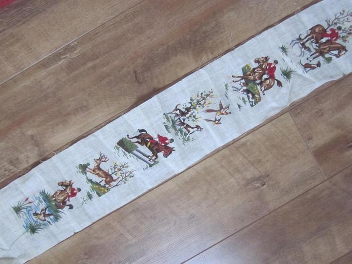 Borduurstramien voor schellekoord met springpaarden, Hobby en Vrije tijd, Borduren en Borduurmachines, Zo goed als nieuw, Patroon