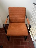 Leren stoel met stalen frame, oranje bekleding, Huis en Inrichting, Ophalen, Overige kleuren, Zo goed als nieuw, Metaal