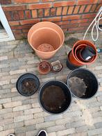 Gratis: plastic bloempotten, Tuin en Terras, Bloempotten, Ophalen, Kunststof, Rond, Zo goed als nieuw