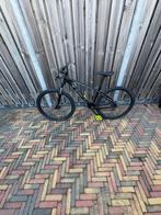 Trek Marlin 5 ML - 29 inch - Zwart/Grijs - 2021, Fietsen en Brommers, Ophalen, Aluminium, Zo goed als nieuw, 24 inch of meer