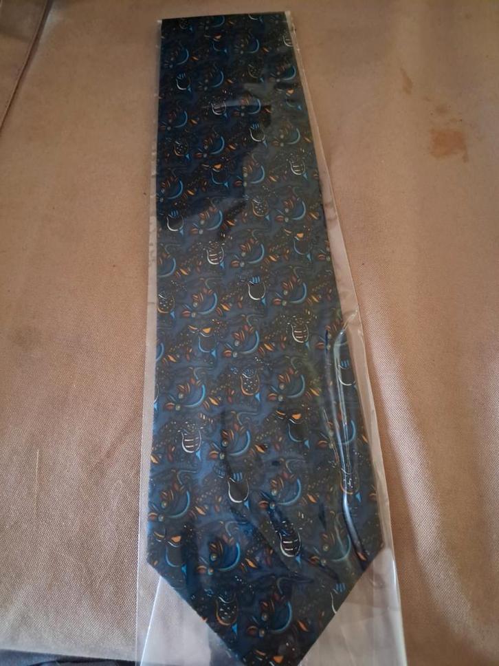 Nieuwe zijden stropdas in verpakking, Kleding | Heren, Stropdassen, Nieuw, Met patroon, Overige kleuren, Ophalen of Verzenden