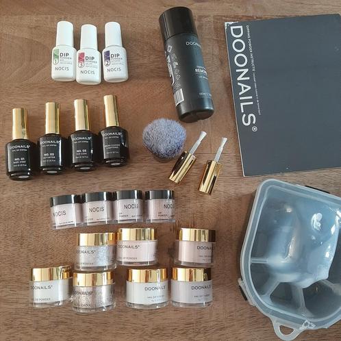 Doonails Set - Verschillende Kleuren, Sieraden, Tassen en Uiterlijk, Uiterlijk | Cosmetica en Make-up, Gebruikt, Make-up, Handen en Nagels