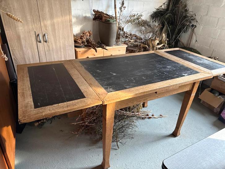 Oude uitschuifbare tafel, Huis en Inrichting, Tafels | Eettafels, Gebruikt, 50 tot 100 cm, 150 tot 200 cm, Rechthoekig, Ophalen