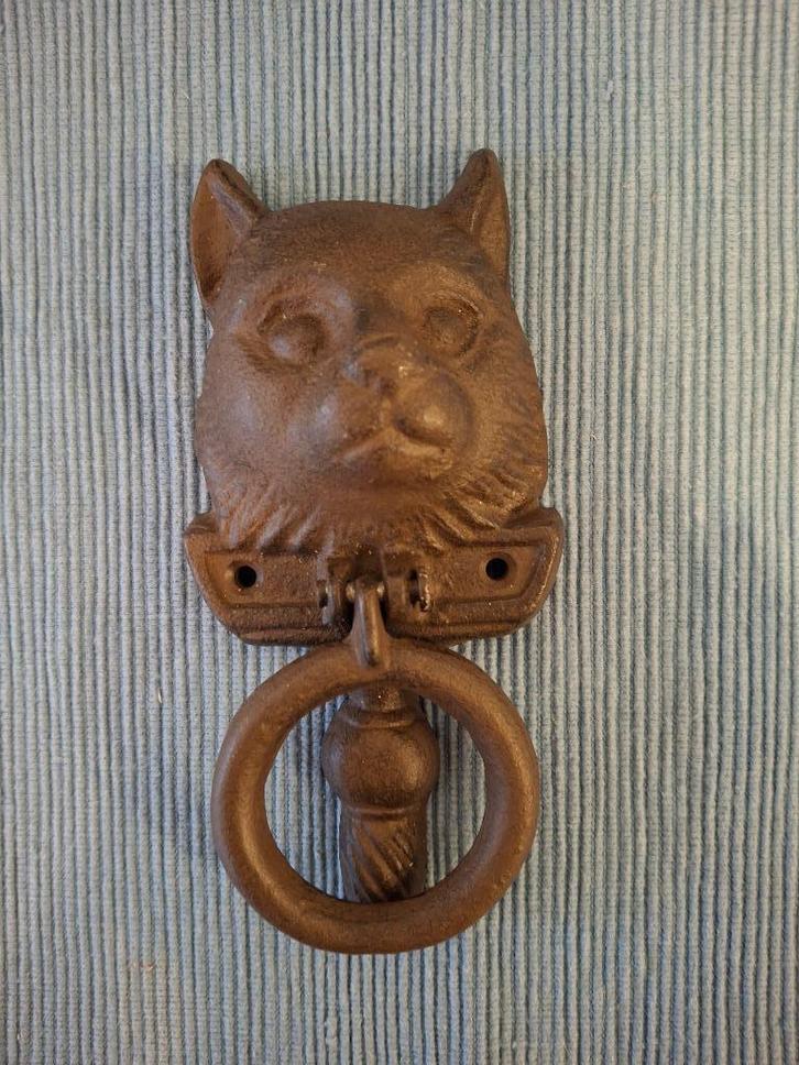 Mooie ijzeren deurklopper in de vorm van een kat / poezekop, Antiek en Kunst, Curiosa en Brocante, Ophalen of Verzenden