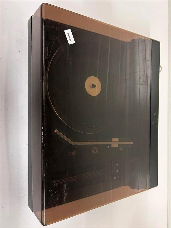 A7055. Aristona 4 Stereo 2207 platenspeler met versterker in, Audio, Tv en Foto, Platenspelers, Gebruikt, Thorens, Ophalen of Verzenden