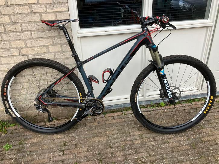 MTB Focus Raven 4.0 carbon, Fietsen en Brommers, Fietsen | Mountainbikes en ATB, Gebruikt, Overige merken, 49 tot 53 cm, Hardtail