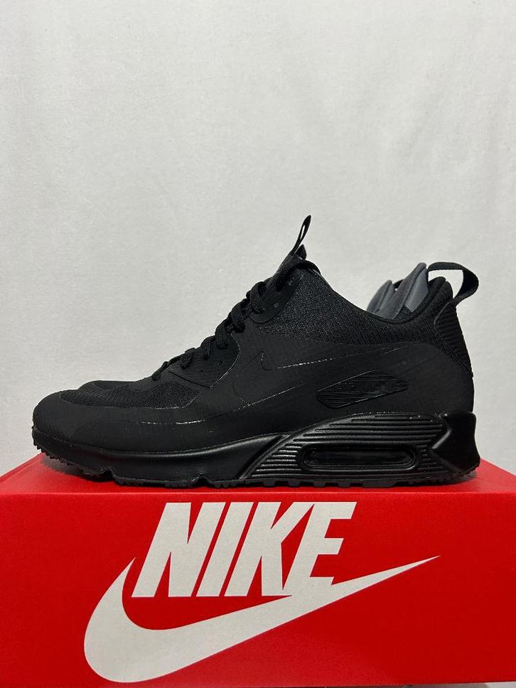 ALS NIEUW! Maat 47,5 - Nike Air Max 90 Mid Winter Black, Kleding | Heren, Schoenen, Zo goed als nieuw, Sneakers of Gympen, Zwart