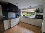 Complete hoekkeuken inclusief apparatuur, Huis en Inrichting, Keuken | Complete keukens, Ophalen, Gebruikt, Wit, Hoekkeuken