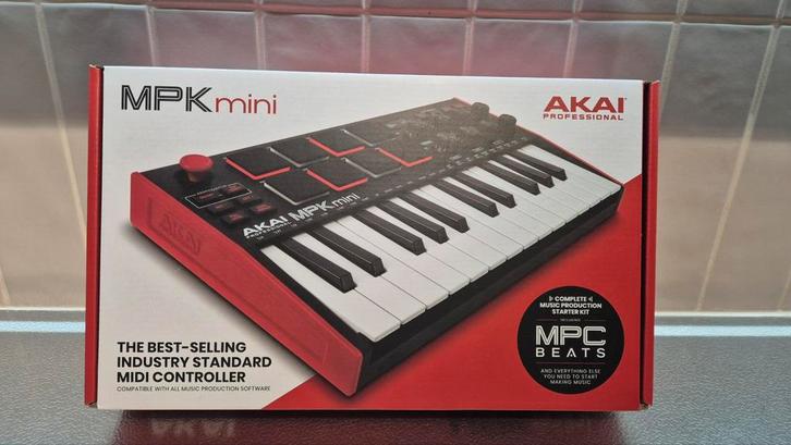 Akai MPK Mini MK3 Beat Controller - Nieuw in Doos!, Muziek en Instrumenten, Midi-apparatuur, Ophalen of Verzenden