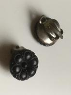 Oorbellen van git, Ophalen, Overige materialen, Oorbellen