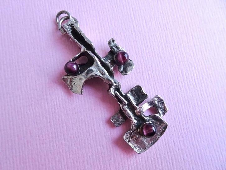 jwg Vintage 60s 70s modernist design ketting hanger paars, Sieraden, Tassen en Uiterlijk, Antieke sieraden, Hanger, Overige materialen