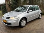 Renault Mégane 1.6 | Trekhaak (1300KG) | Airco | Cruise Cont, Voorwielaandrijving, Stof, 625 kg, 4 cilinders